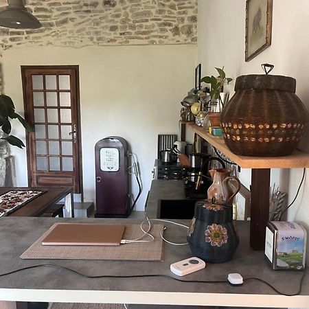 L'Ostal Du Pic Saint Loup Aux Embruscalles Claret Εξωτερικό φωτογραφία